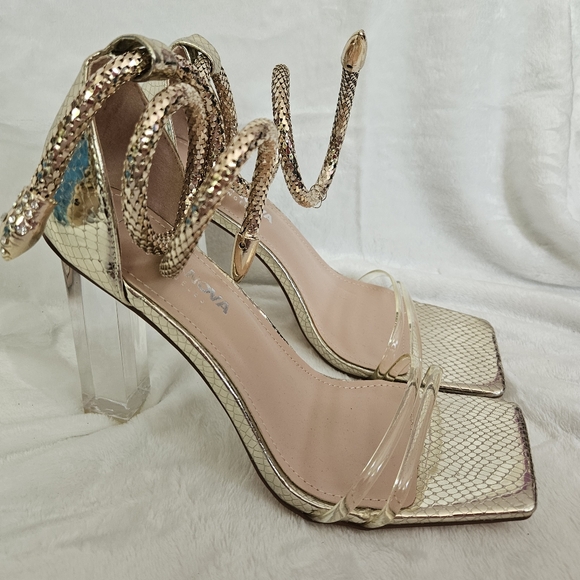 Fashion Nova Gold Snake Wrap Heels - Picture 2 of 3